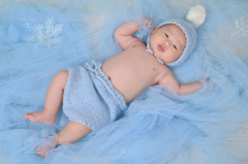 烟台摸孕妇肚子沾喜气